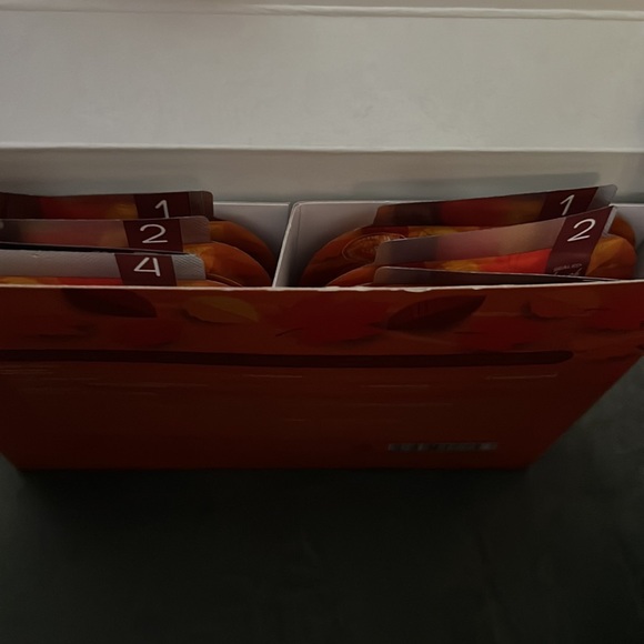 🍁🎃Pedi-in-a-Box - Deluxe 4 Step - Picture 4 of 4